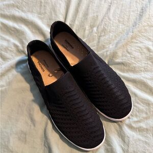 Sonoma Women's Black Slip-On Shoes